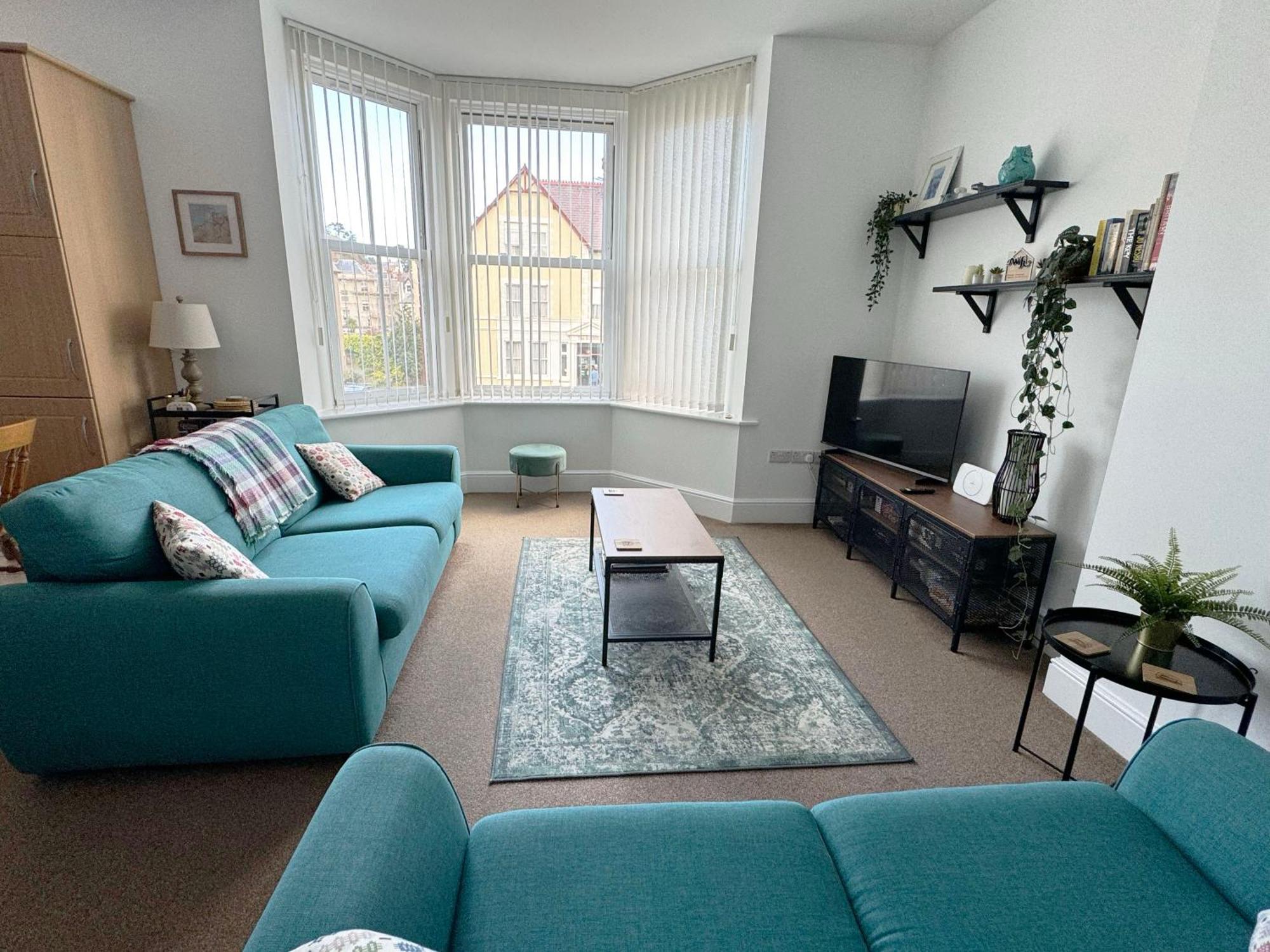 Private Parking, Central Llandudno, King Bed With Ensuite At Clement Lodge Exterior foto