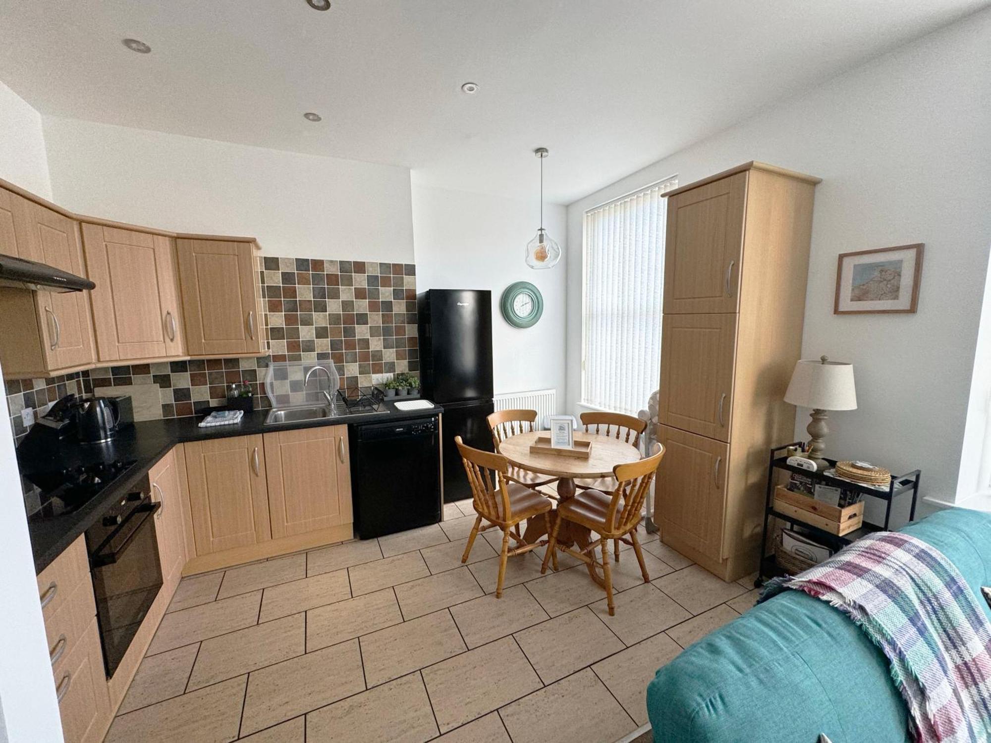 Private Parking, Central Llandudno, King Bed With Ensuite At Clement Lodge Exterior foto